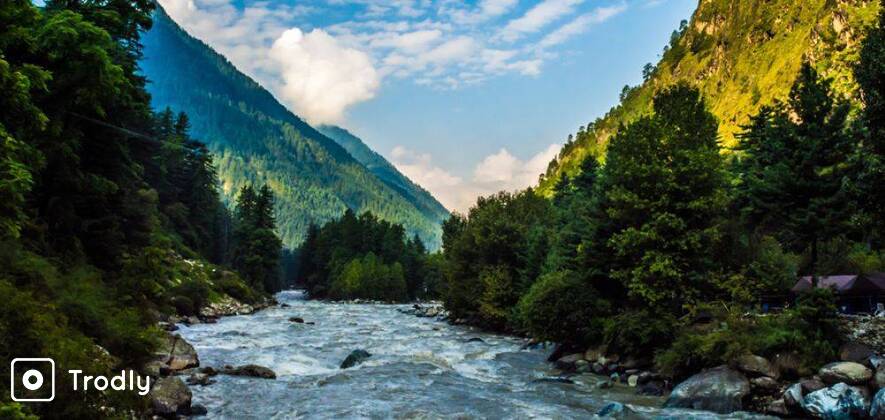Kheerganga Trek With Backpacker Stay In Kasol