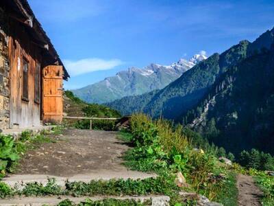 Tosh and Kutla Village Trek from Kasol