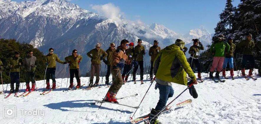 Auli Ski Course 2018