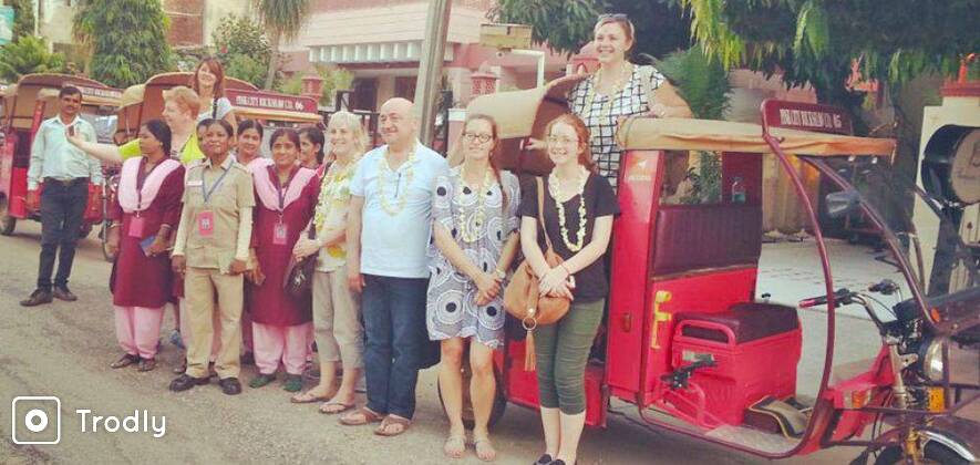 Jaipur Morning Tour in Eco-Rickshaw