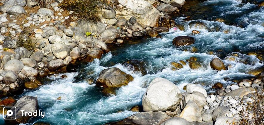 Riverside Camping, Rafting and Paragliding in Kullu