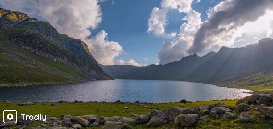 Tarsar Marsar Circuit Trek