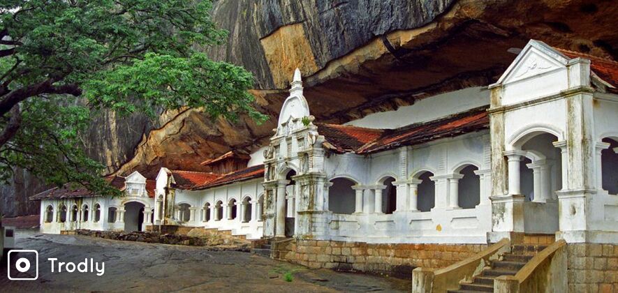 Sigiriya and Dambulla Day Trip from Kandy with Lunch