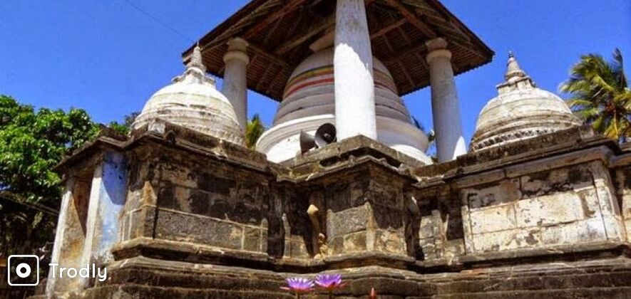 Three Temples Tour in Kandy