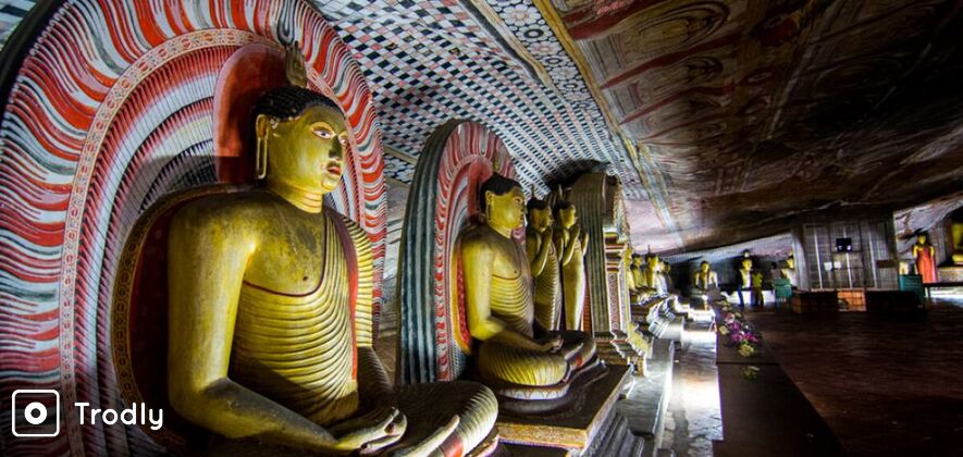 Dambulla Cave Temple & Village Tour with Lunch
