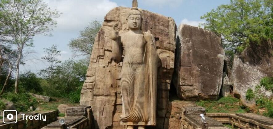 Private Day Tour to Anuradhapura