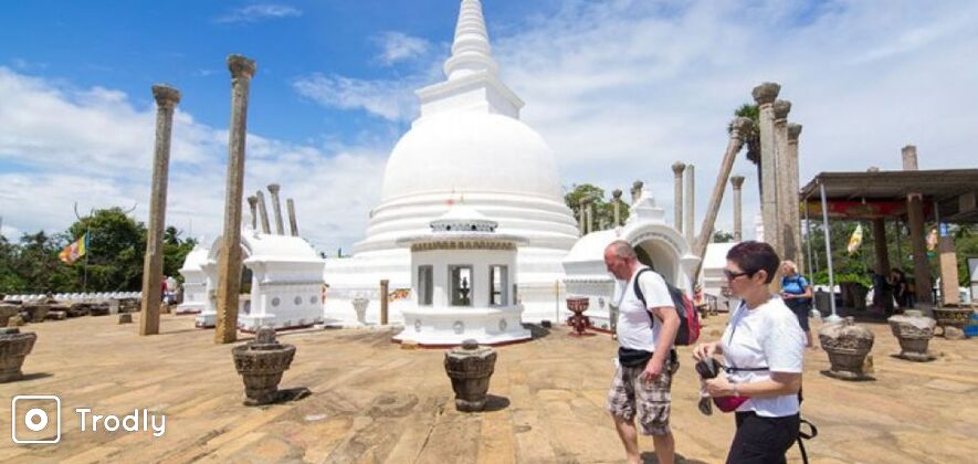 Private Day Tour to Anuradhapura
