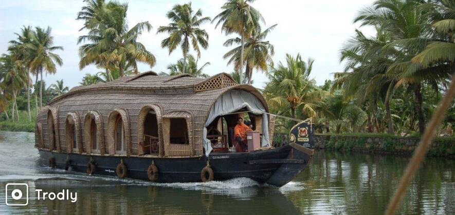 Deluxe Houseboat Cruise Tour From Alleppey To Kumarakom