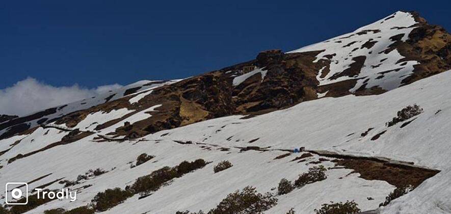 Deoriatal Chopta Camping and Trek