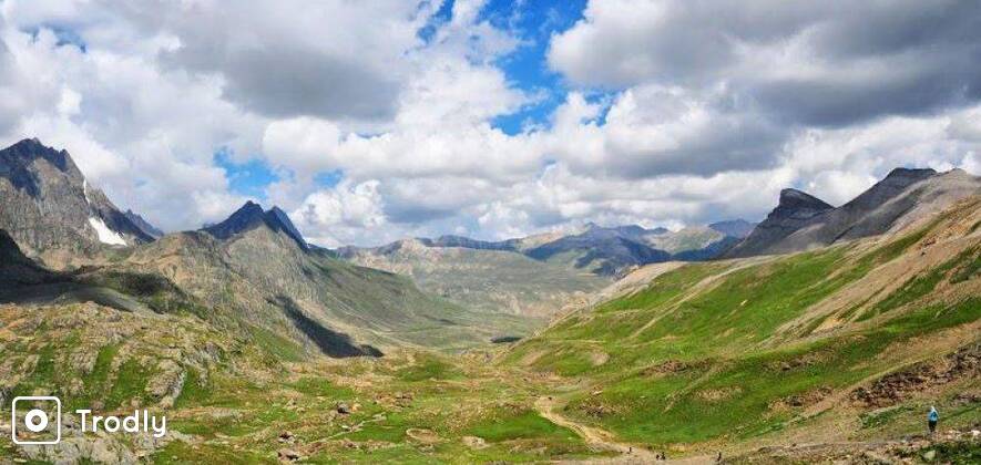 Great Lakes Of Kashmir Trek