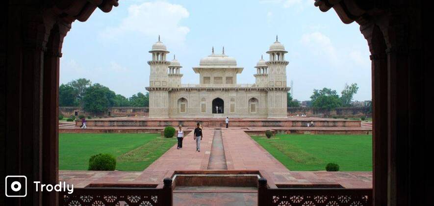 Same Day Agra Tour with Train Ride