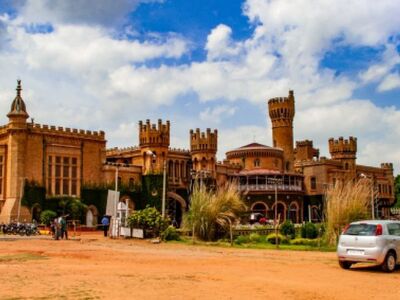 Bangalore City Half-Day Guided Sightseeing Tour in A Private Vehicle