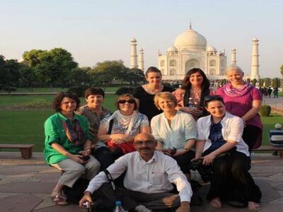 Taj Mahal Guided Tour from Delhi