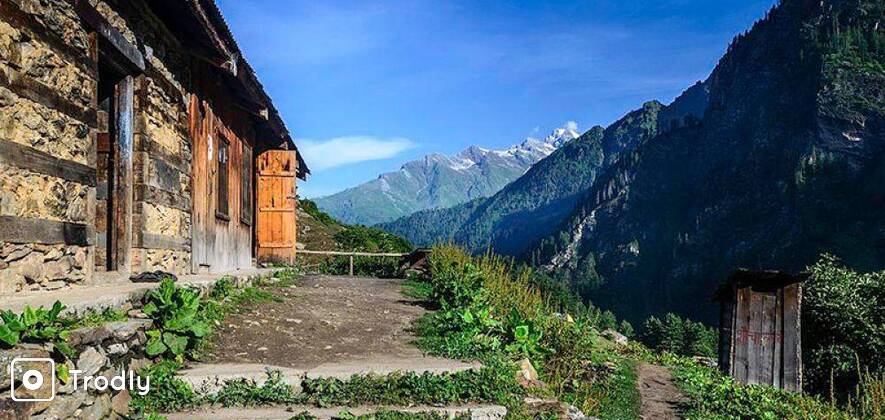 Saraumga Pass Trek