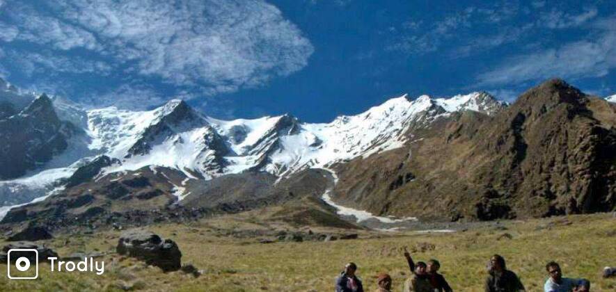 Beyond Roopkund - The Ronti Saddle - Homkund Trek