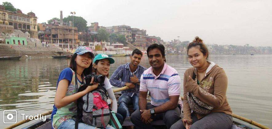 Morning Boat Ride with Temple Tour