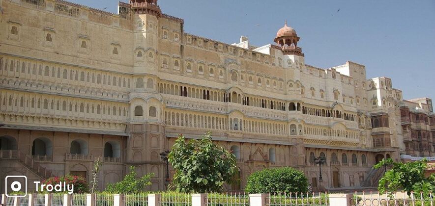 Bikaner Sightseeing in Private Car with Guide