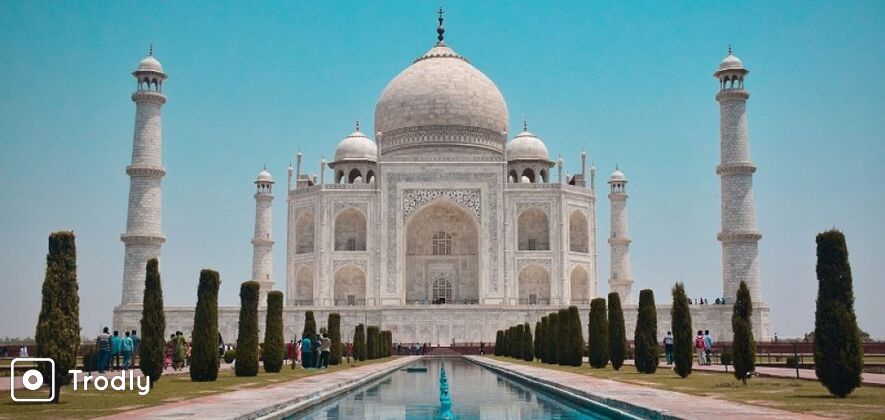 Agra Sightseeing Guided Day Tour in a Private Vehicle