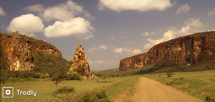 Hell’s Gate and Lake Naivasha Day Trip from Nairobi