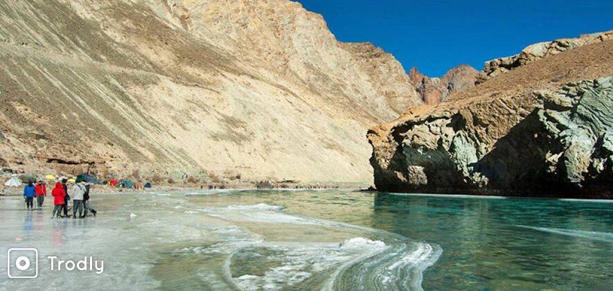 Chadar Frozen River Trek 2017