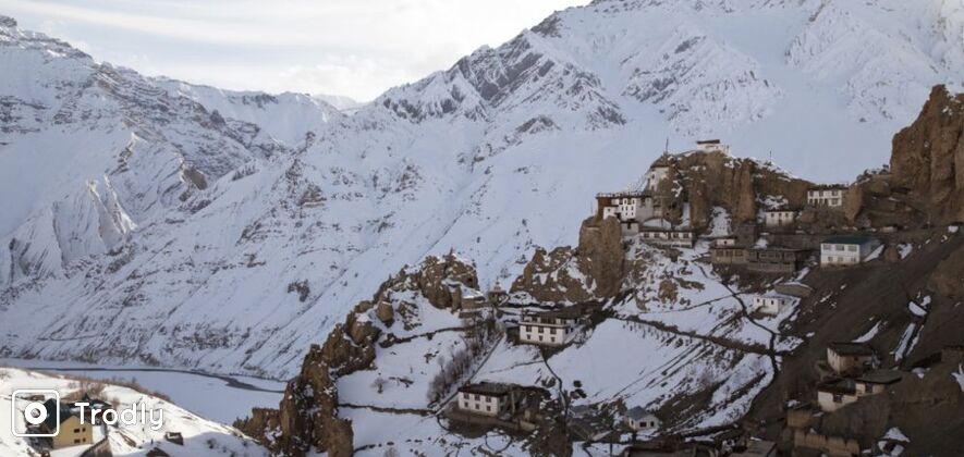 All Girls Experiential Spiti Valley Winter Tour