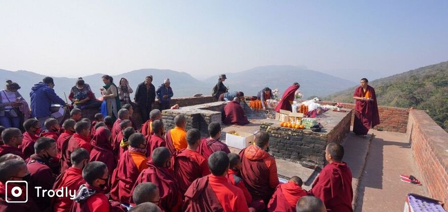 Buddhist Spiritual Tour: 6 Days of Enlightenment