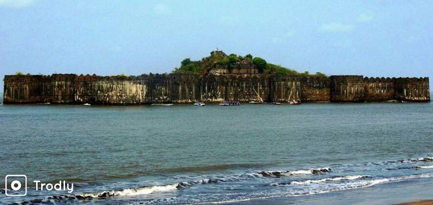 Murud-Janjira and Kashid 2 Day Sightseeing Tour from The City of Mumbai