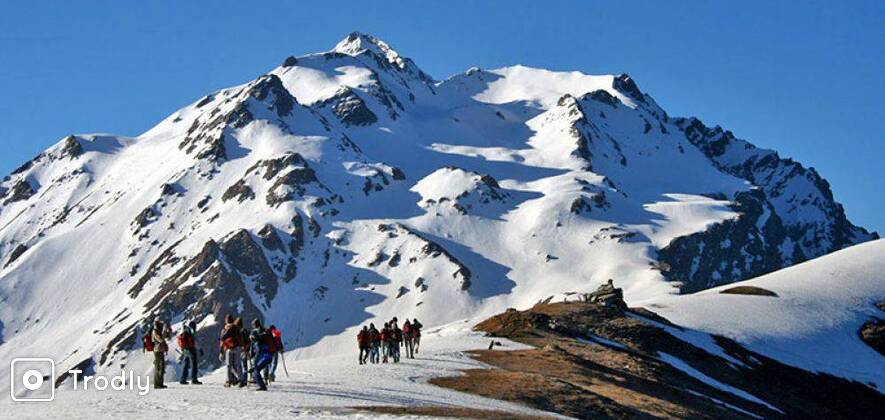 Sar Pass Trek