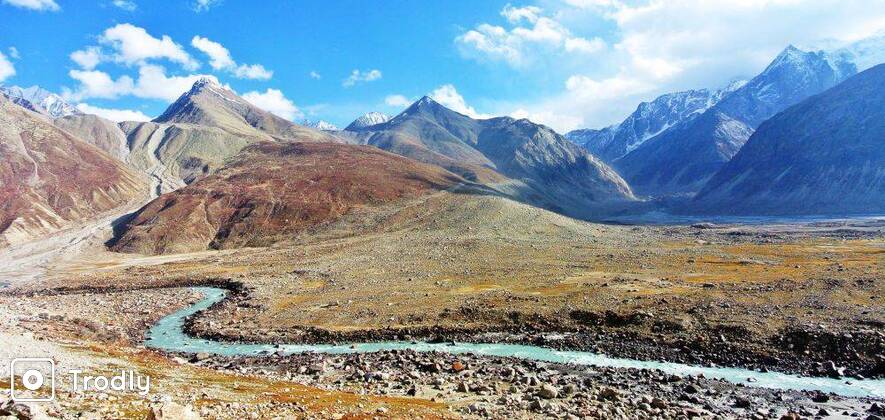 Chandertaal Road Trip with Hiking and Camping - 3 Days