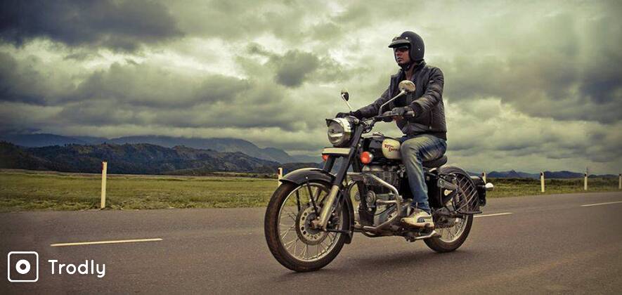Chanshal Pass Motorbike Expedition
