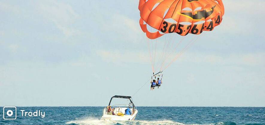 Parasailing at Private Beach near Miramar