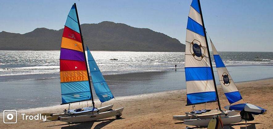 Catamaran Sailing in Baga, Goa