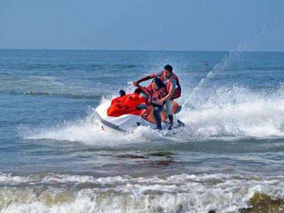 Jet Ski Ride at Candolim Beach
