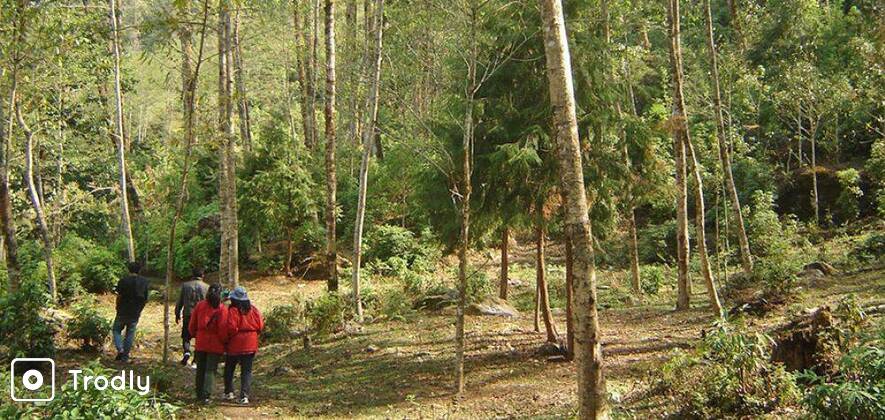 Sillery Gaon- Echey Gaon Trek