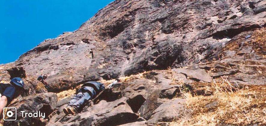 Thrilling Night Trek To Dhak Bahiri Caves