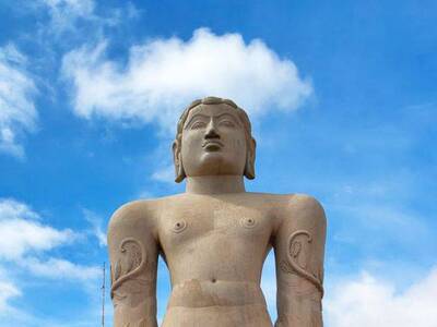 Shravanabelagola 'Lord Bahubali' Gommateshwara Day Tour from Bangalore City