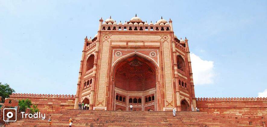 Agra Day Tour from Delhi with Taj Mahal & Fatehpur Sikri