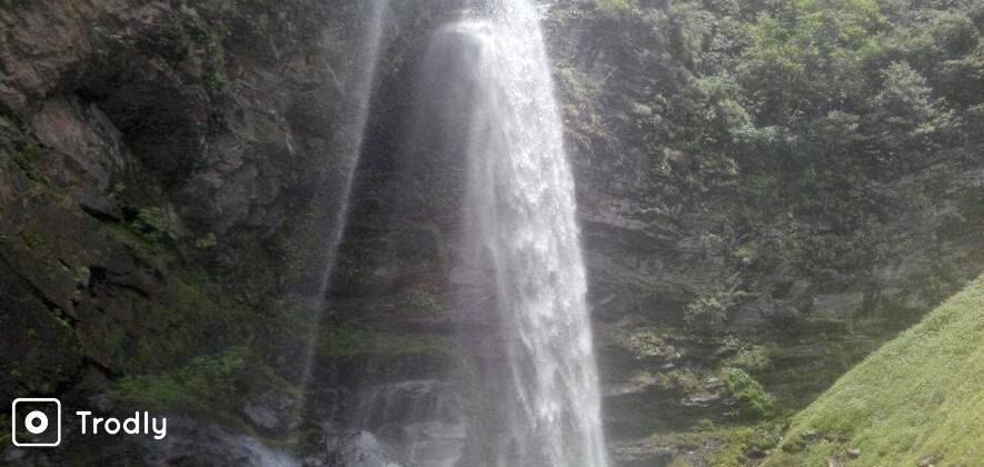 Amazing Solang Valley Hiking & Waterfall Tour