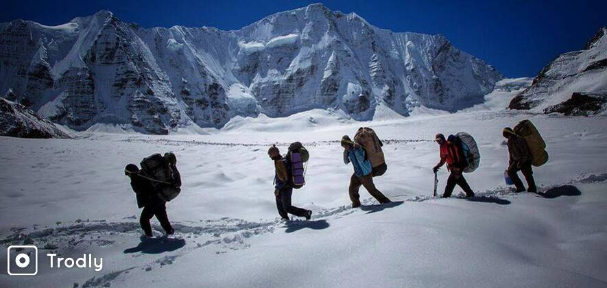 Bara Shigri Glacier Trek