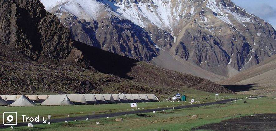 Manali to Leh: Ladakh Motorcycle Tour